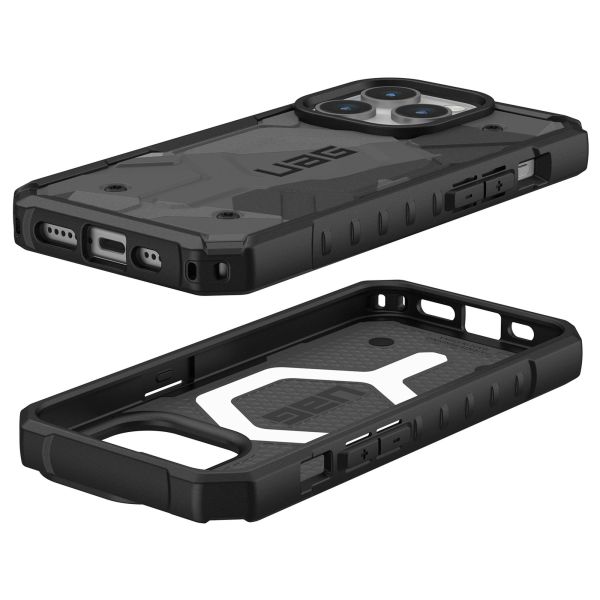 UAG Pathfinder Backcover iPhone 15 Pro - Geo Camo